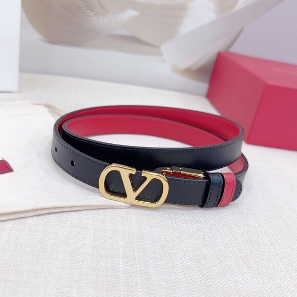 Valentino VLogo Buckle Belt Timeless Size 80 - Picture 1 of 7